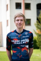 Arne B